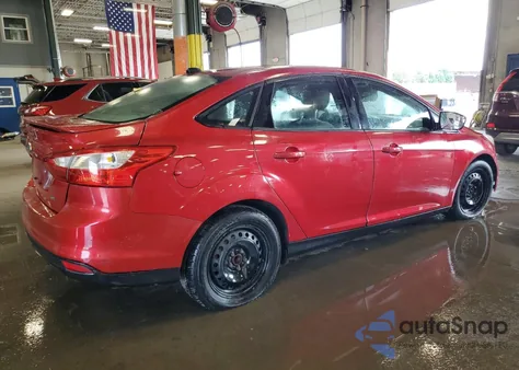 2012 Ford Focus Se z USA, uszkodzony, nr VIN 1FAHP3F23CL329518